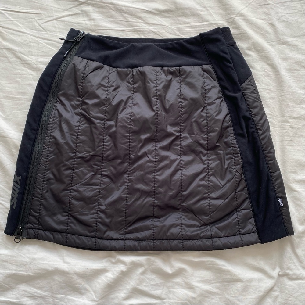 Women's Quilted Black SkiSkirt with Side Zip